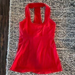 Lululemon tank size 6